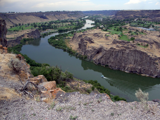 Twin Falls canyon