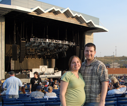 5-us-at-concert-b-9-7-07.jpg